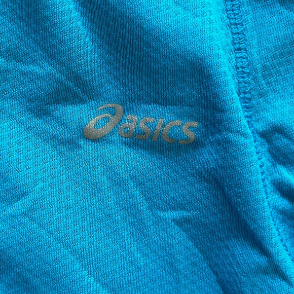 3 for $30 ASICS active quarter zip top jacket - Picture 3 of 5